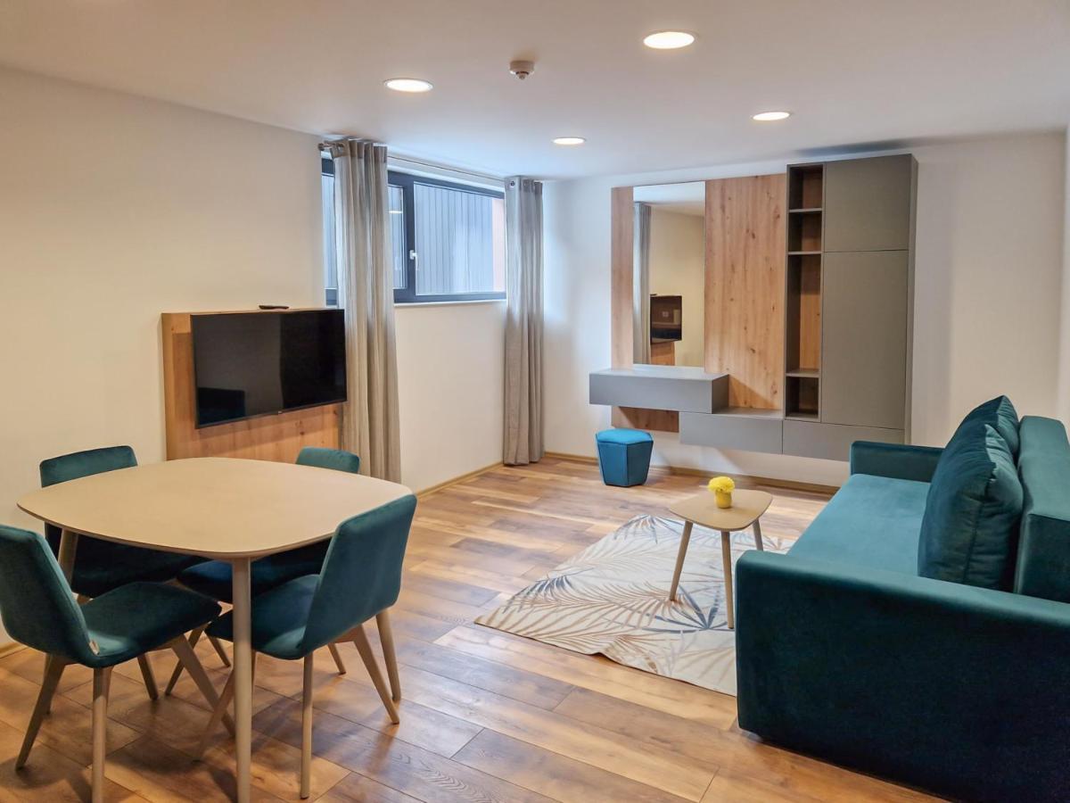 Royal Maison Apartments 克卢日-纳波卡 外观 照片